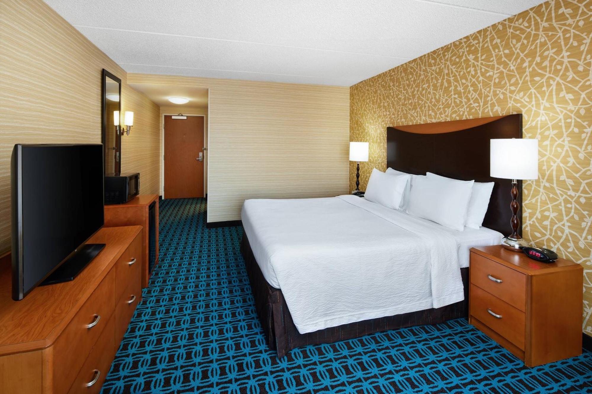 Fairfield Inn And Suites By Marriott Plainville Экстерьер фото