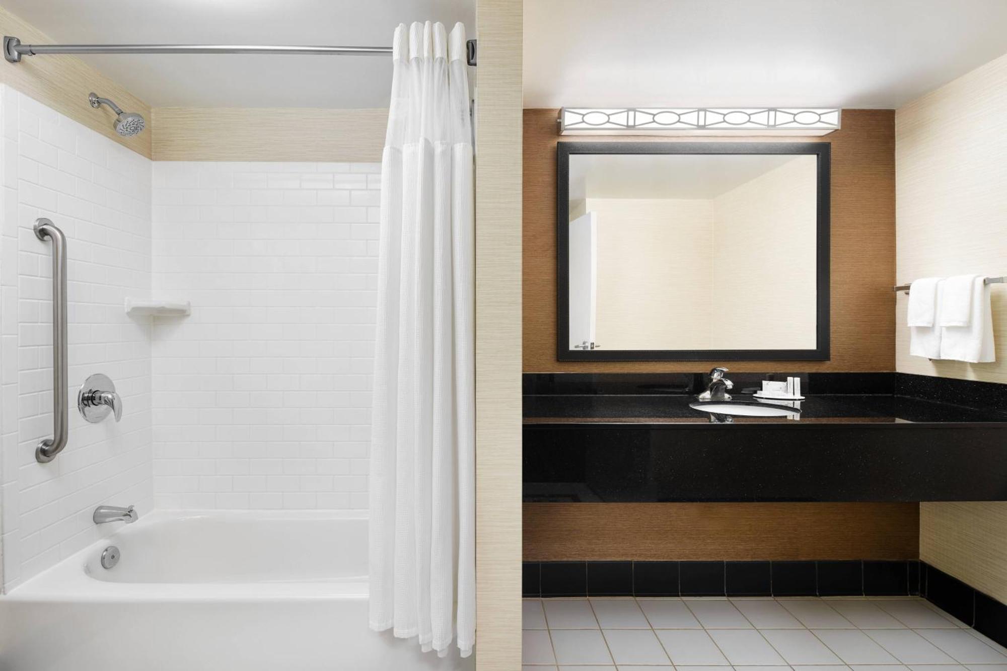 Fairfield Inn And Suites By Marriott Plainville Экстерьер фото