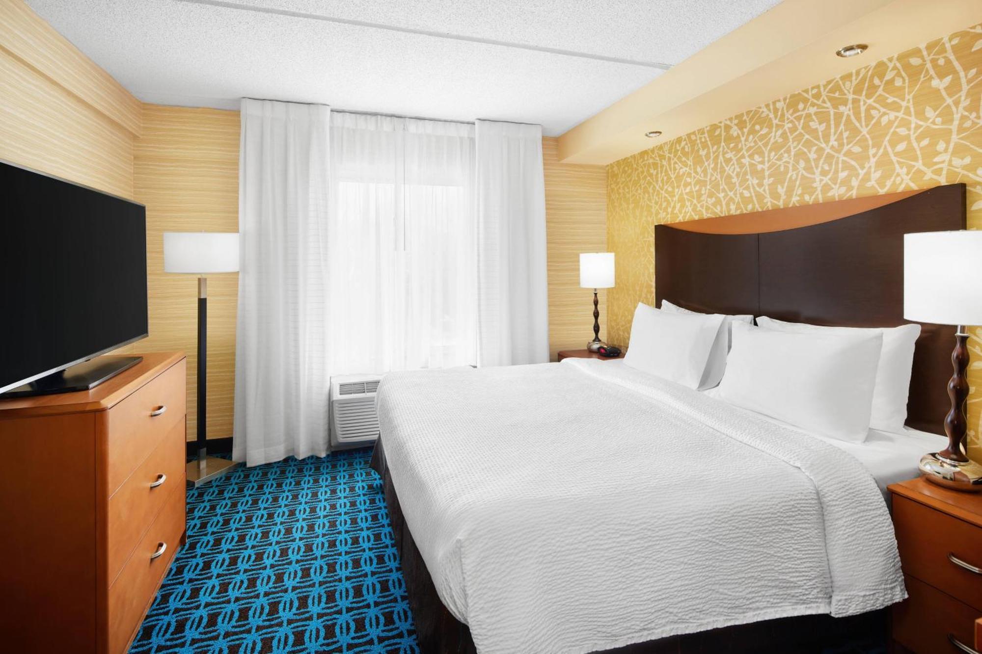 Fairfield Inn And Suites By Marriott Plainville Экстерьер фото